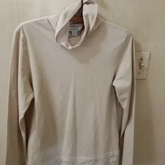 Sundance Sz M beige lightweight Turtleneck top with lace on bottom - Picture 2 of 5